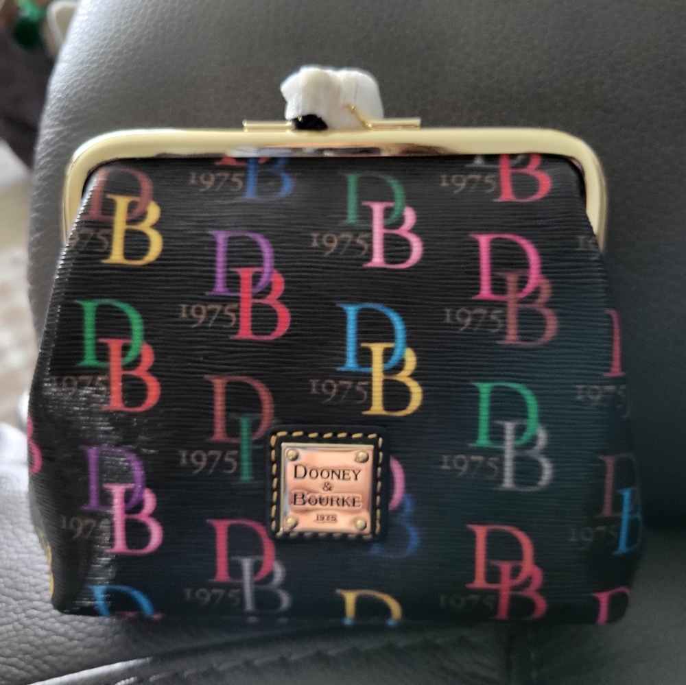 DB75 Multi Large Framed Purse - Picture 3 of 4